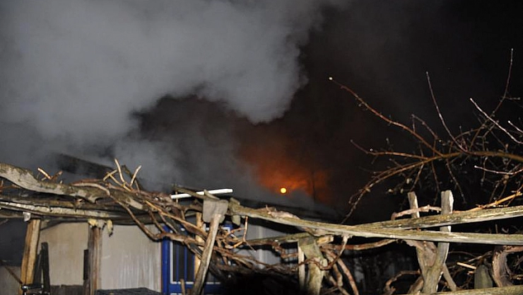 Ev yangını korkuttu