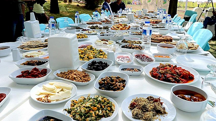 Kahvaltı denince akla Yeşilyurt gelecek 