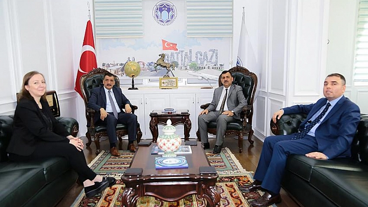 Battalgazi yeşile önem veriyor 