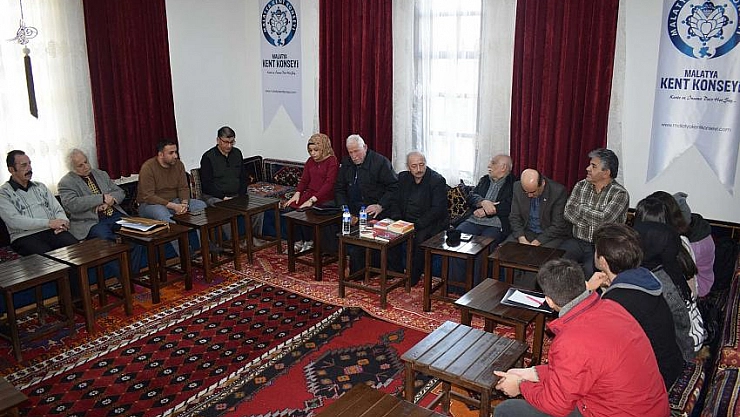 Bir Şair Bir Yazar Buluşması 