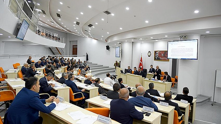 Meclis tatil yapmayacak