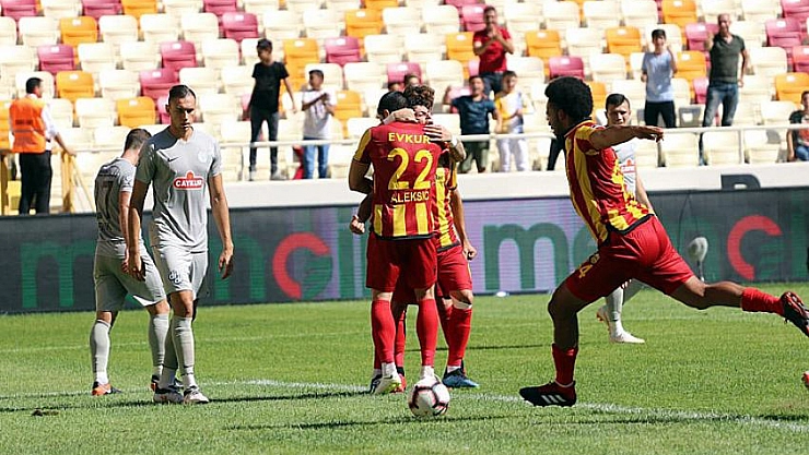 Aleksic takımı sırtlıyor