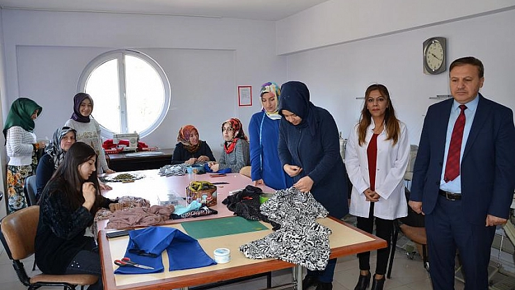 800 kursiyere eğitim 