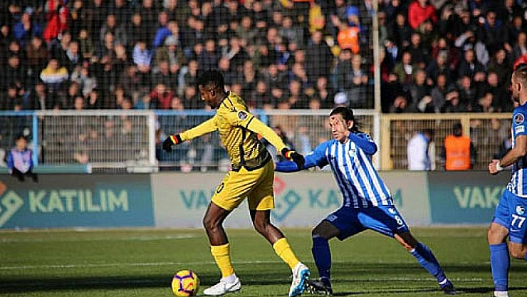 Lig ve kupada yoğun mesai 