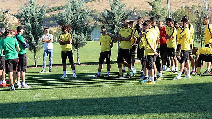 Evkur Yeni Malatyaspor'da hedef 3 puan