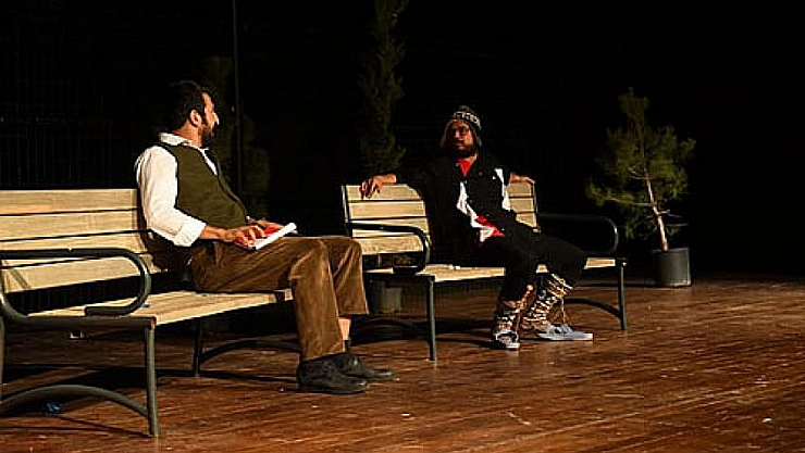 'Zır zır deli'yi izlediler