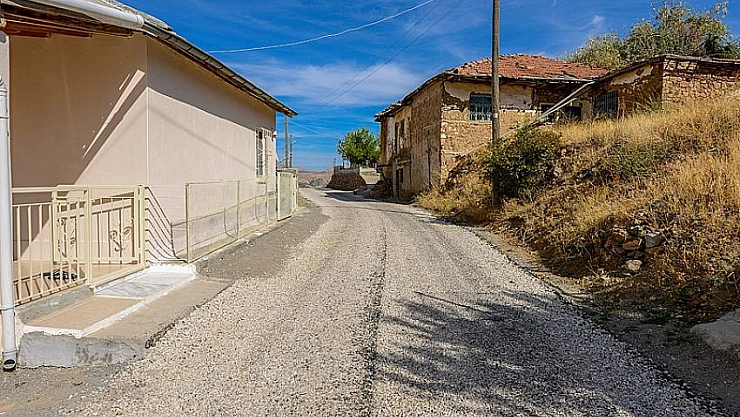 Grup yolu asfaltlandı 