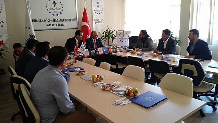 TÜMSİAD'ı ziyaret etti