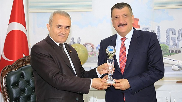 'Mahallelilik Projesi'ne ödül 