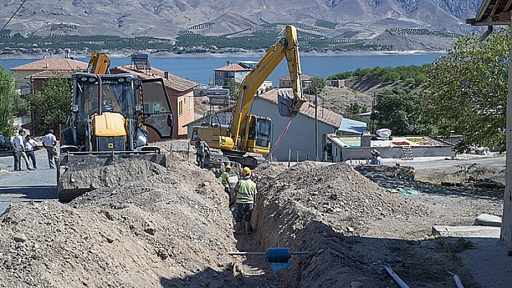 3 mahalleye kanalizasyon hattı 