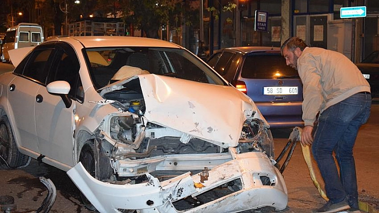 Trafik kazası: 1 yaralı