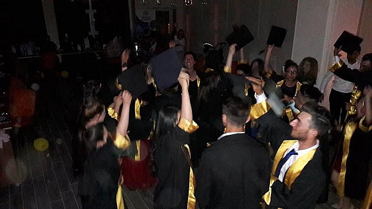 Mezuniyet coşkusu 
