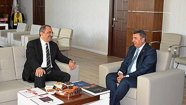 Kayısı ihmale gelmez