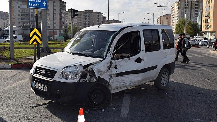Yakıt tankeri ile çarpıştı 