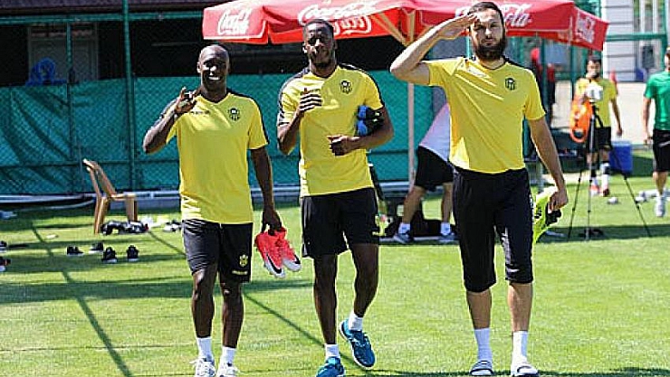 Barazite ile yollar ayrıldı 