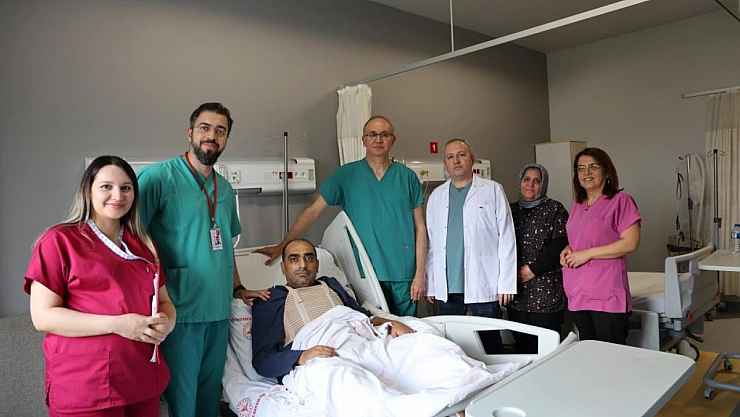 100'üncü açık kalp ameliyatı başarıyla yapıldı