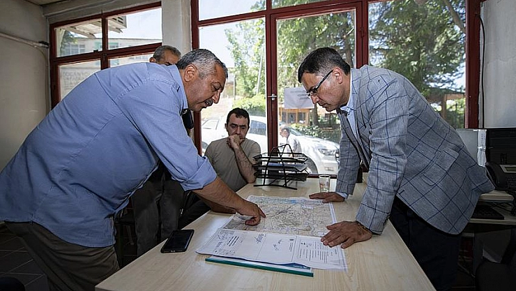 Yatırımları inceledi