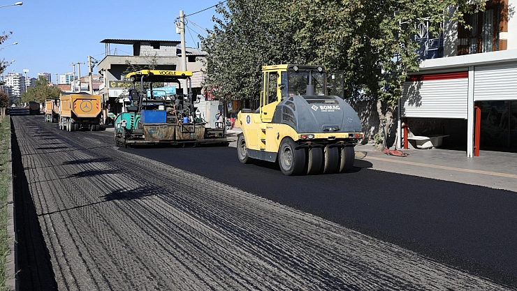 17 kilometrelik 8 caddeye asfalt serilecek