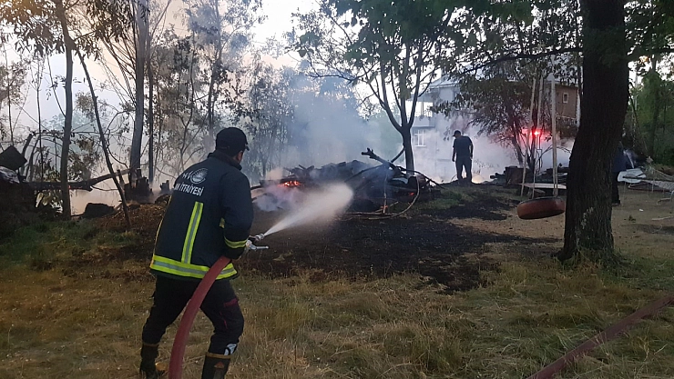 18 saatte 18 yangına müdahale