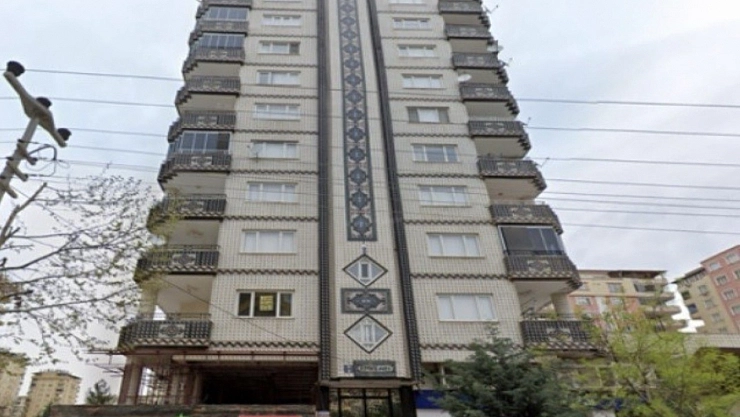 49 kişiye mezar olan Emre Apartmanı davasında 4 sanık tahliye edildi