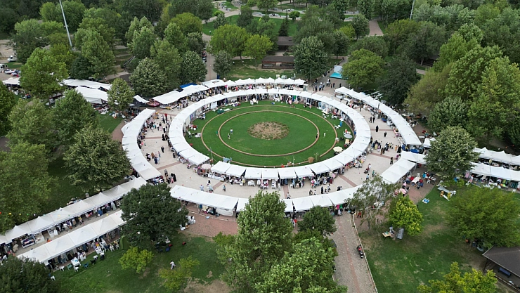 4.Hanımeli Alışveriş Şenliği'ne yoğun ilgi, süre uzatıldı