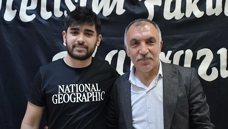 55 yaşında mezun oldu