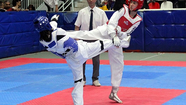 58 ilden 320 sporcu yarışıyor