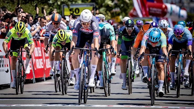 60. Cumhurbaşkanlığı Türkiye Bisiklet Turu 132 kilometrelik Antalya-Antalya etabı başladı