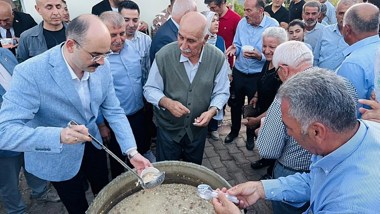 7 mahalle, tek sofra: Doğanşehir'de aşure bereketi