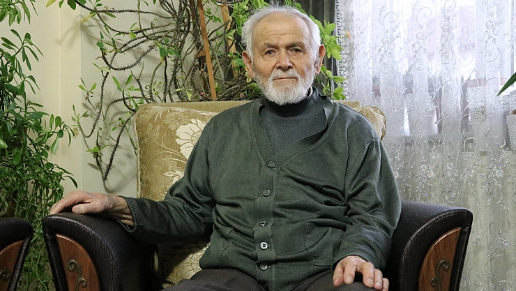 95 yaşındaki emekli öğretmene anlamlı ziyaret