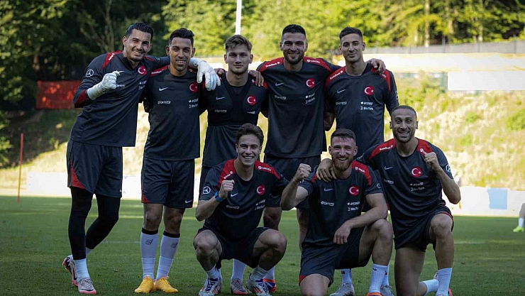 A Milli Takım Çekya Maçına Hazırlanıyor...!
