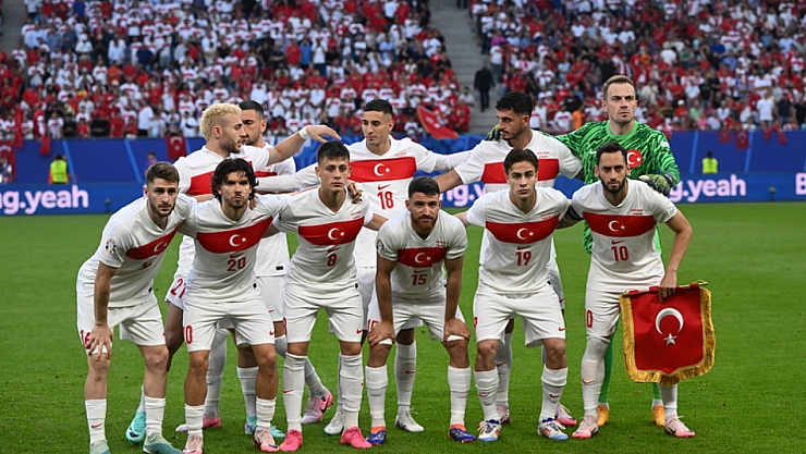 A Milliler tur atladı!