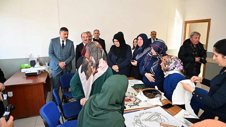 ADEM'de 133 kadın kursiyer eğitim alıyor