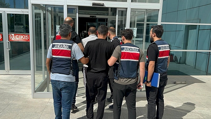 DAEŞ operasyonu: 2 gözaltı