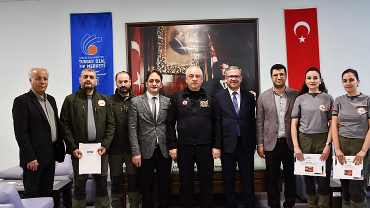 AFAD'a gönüllü oldular