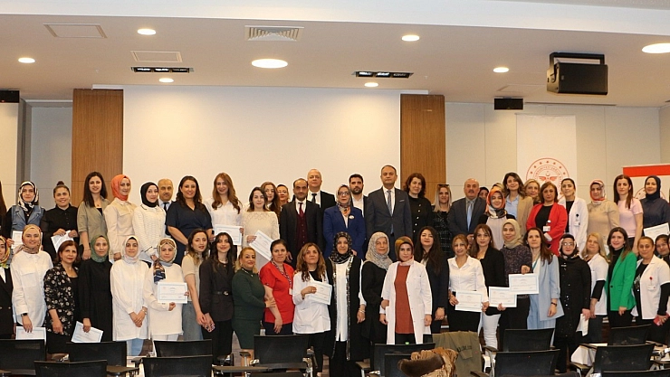 Afete hazır olunuş eğitimi sertifika dağıtım töreni