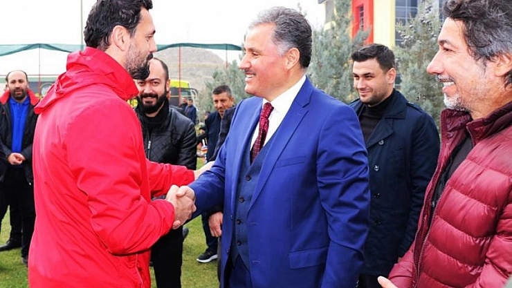 Tatlı ikramı