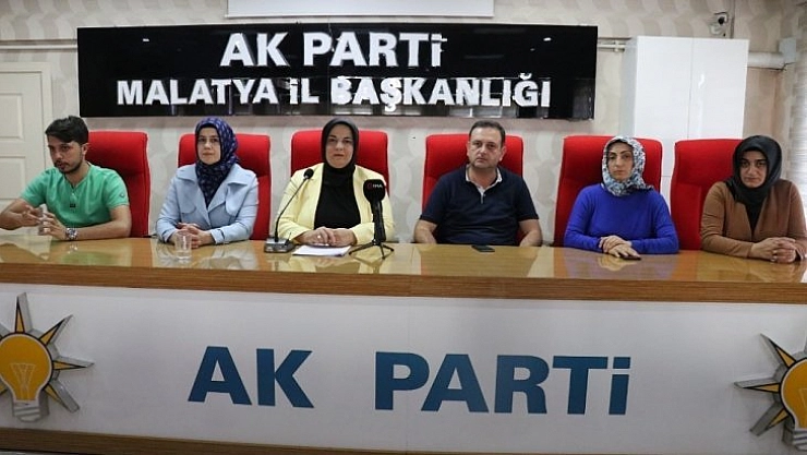 Ak kadınlardan tepki