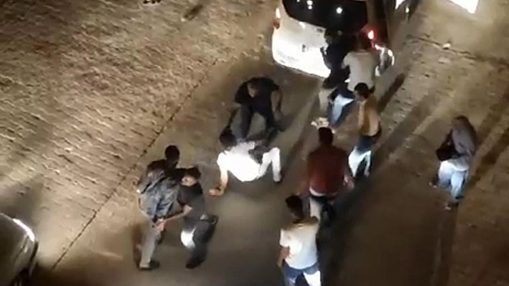 Alacak verecek kavgası kamerada