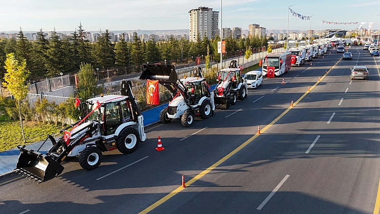 Albayrak Caddesi açıldı, 242 milyonluk yeni araçlar tanıtıldı