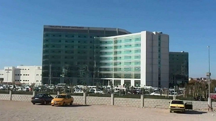 Alkışlarla servise alındı