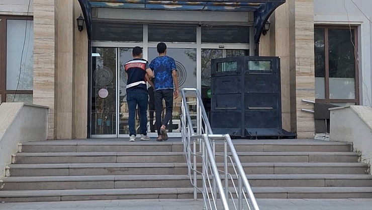 Anız yaktığı anları sosyal medyadan paylaşan şahıs gözaltına alındı