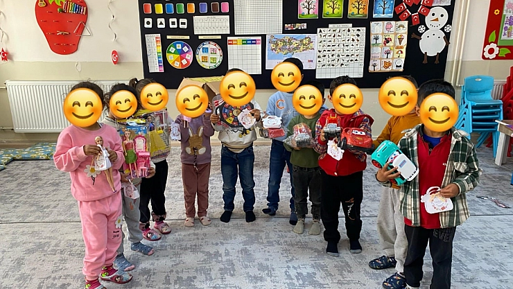 Ankara'dan Akyaka'ya uzanan el