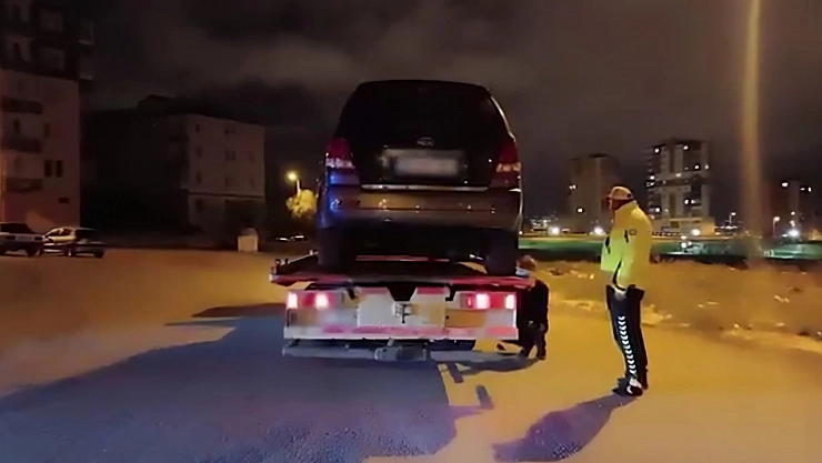 Aracına polis siren sesi takan sürücüye rekor ceza