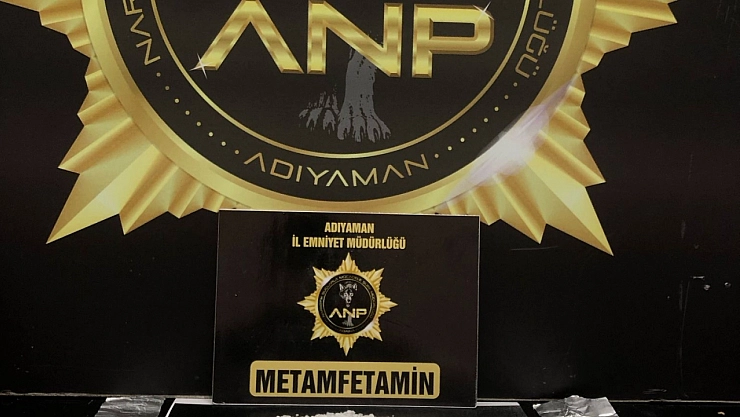 Araçta gizlenen uyuşturucuyu 'Cadı' buldu: 2 şahıs tutuklandı