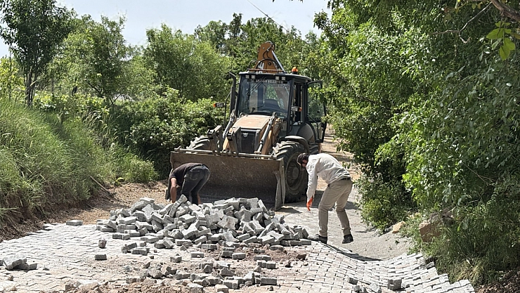 Arapgir'de altyapı hamlesi: Müderrisoğlu sokak yenileniyor