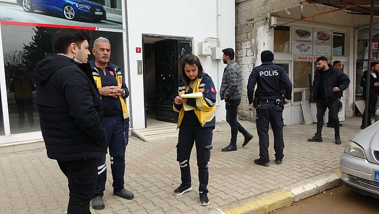 Asansörde ölü bulundu