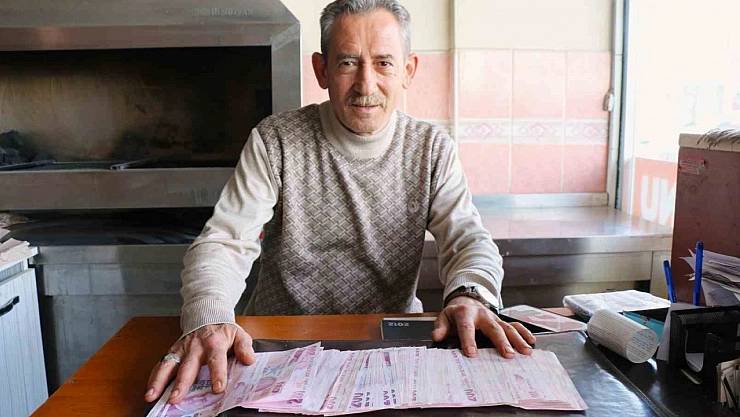 ATM'de  19 bin 800 lira buldu