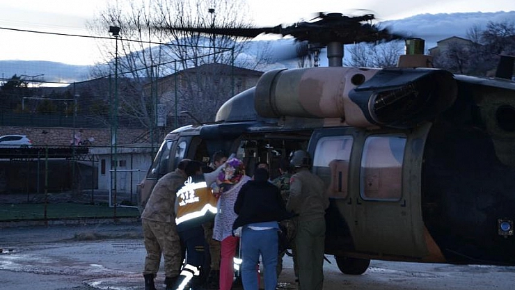 Tabancayla oynayan çocuk kendini vurdu 