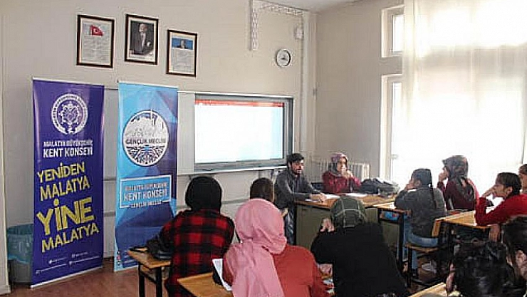 Verimli ders çalışma seminerleri devam ediyor